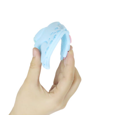 Koyun Atı Dino Şekilli Renkli Bebek Kişiselleştirilmiş Silikon Diş Kaşıyıcı