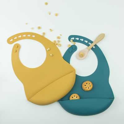 Yürümeye Başlayan Besleme Silikon Bebek Önlüğü BPA İçermeyen Yumuşak Yiyecek Yakalayıcılı