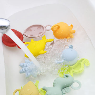 YENI varış çocuk çocuklar yüzen banyo Silikon oyuncaklar bpa ücretsiz gıda sınıfı diş çıkarma silikon su oyuncakları