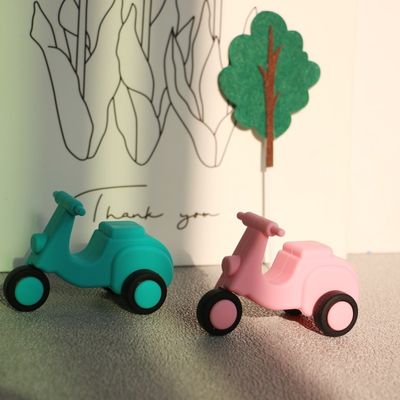 özel ve toptan satın alınan Emniyetli Silikon Araç Oyuncakları bebekler için ayarlandı ambulansa kamyon motosikletler akışkan araba oyuncakları