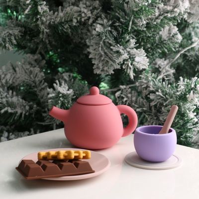 Son Çocuk Oyuncakları BPA Ücretsiz Gıda Sınıfı 17pcs Seti Silikon Kupa Kaşık Kıyısı Tatlı Çaydanlık Oyuncak Paketi