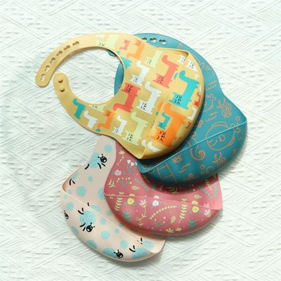 Bebek Giysilerinizi Koruyun Silikon Bebek Bib leke Dayanıklı Hayvan Baskı Şablonu Silikon Bib