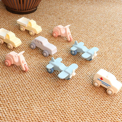 Yumuşak Silikon Montessori Araç ve Uçak Oyuncakları